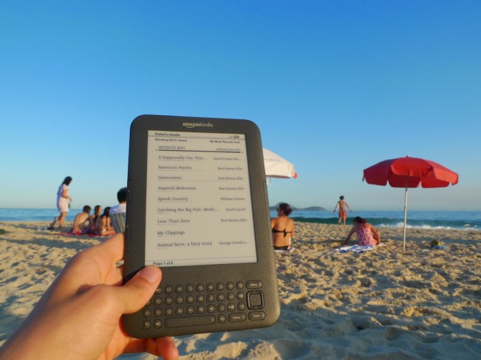 RR kindle on the beach